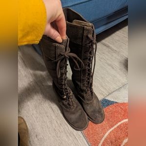 Frye Villager Distressed Leather Boots 8.5